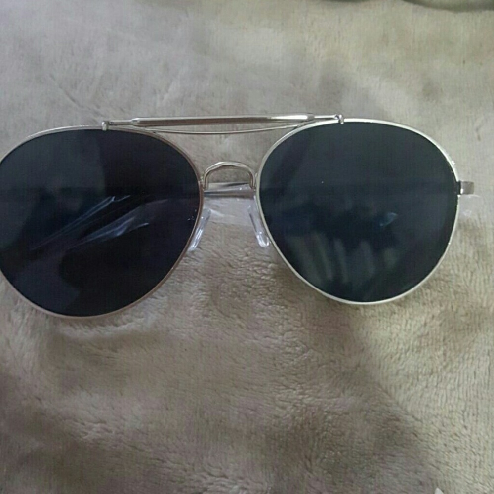 Aviator Sunglasses  UV400 high quality brand new - Picture 4 of 4