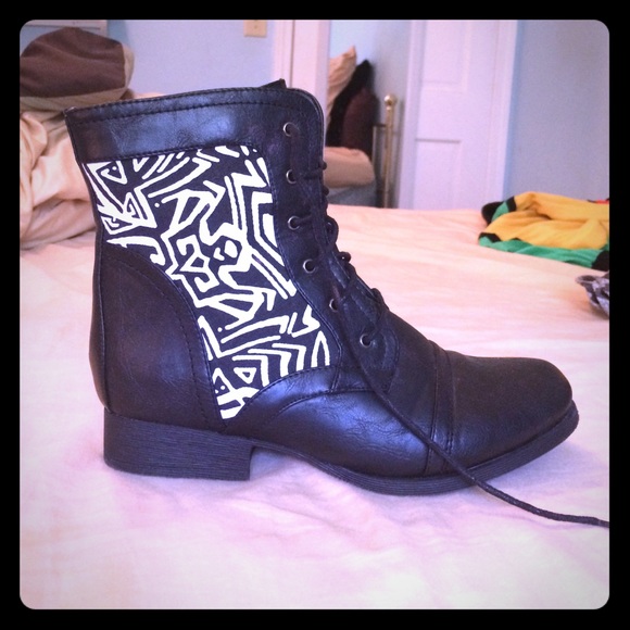 Aztec combat boots
