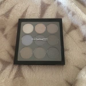 Mac Navy Times Nine Eyeshadow