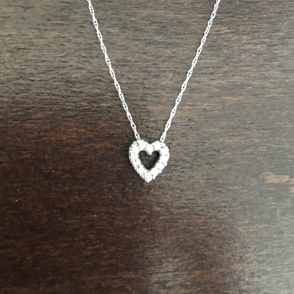 Diamond heart necklace