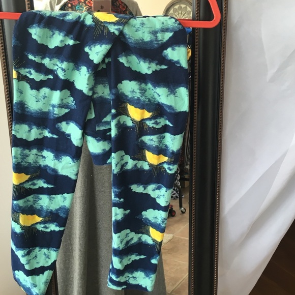 LuLaRoe one size Unicorn Leggings *firm price