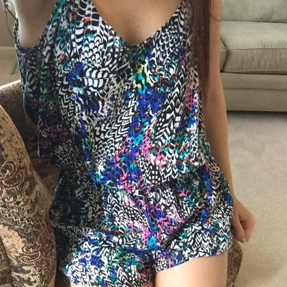 Colorful romper - Picture 3 of 3