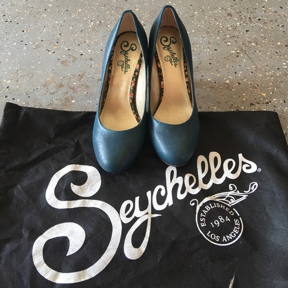 Seychelles Teal Heels