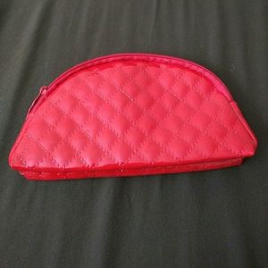Need to BUNDLE? Red Ipsy Makeup bag!