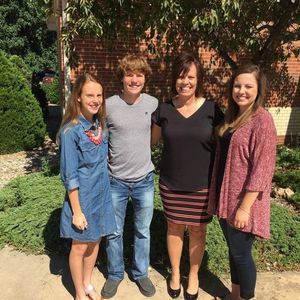 Meet your Posher, Deb