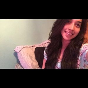 Meet your Posher, Maria