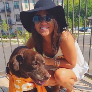 Meet your Posher, Aya