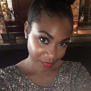 Meet your Posher, Shanise