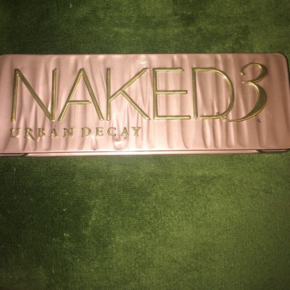 Naked 3 urban decay , used