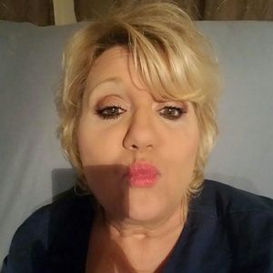 Meet your Posher, Sherry