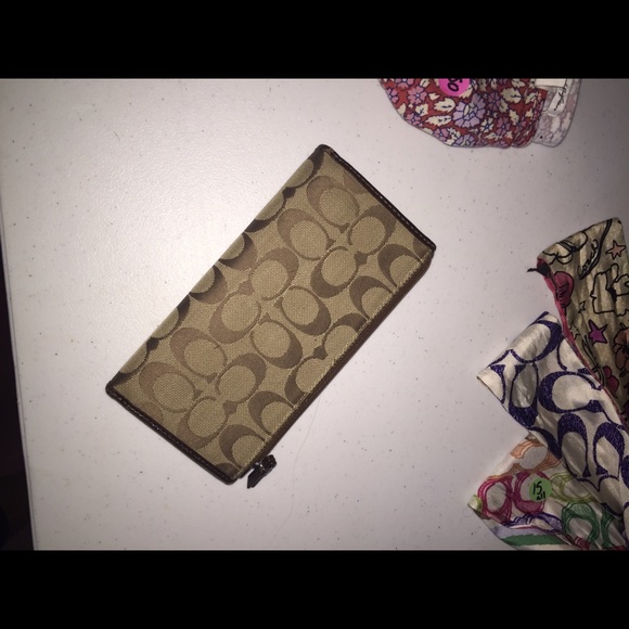 Coach wallet - Picture 3 of 3