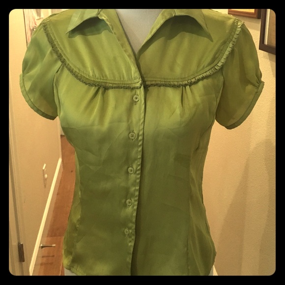 Green  blouse