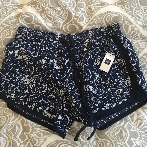 Gap beach shorts