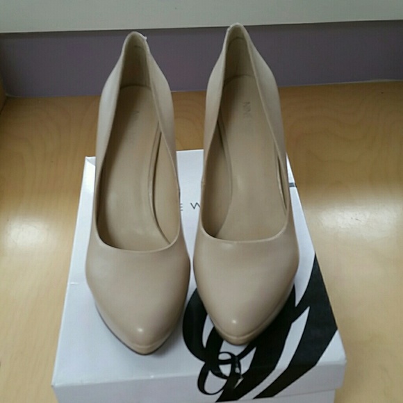 Nine West platform pumps