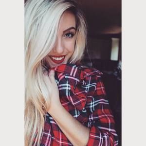 Meet your Posher, Natalie