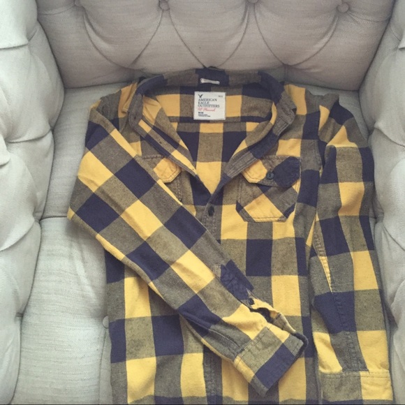 American Eagle checkered lumberjack shirt.
