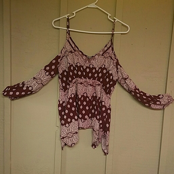 Off the Shoulder Hippie Styled Shirt - Picture 1 of 2