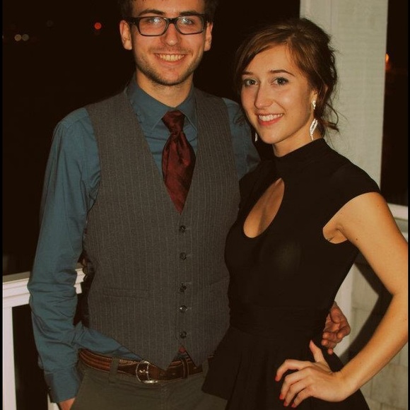 LBD - Picture 4 of 4