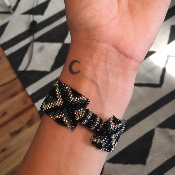 🎆BeAdEd BrAceLeT 🌌 - Picture 3 of 3