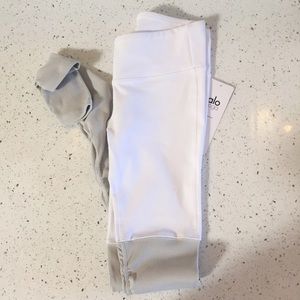 ALO Goddess Ribbed Legging