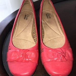 Clarks. Red Flats.