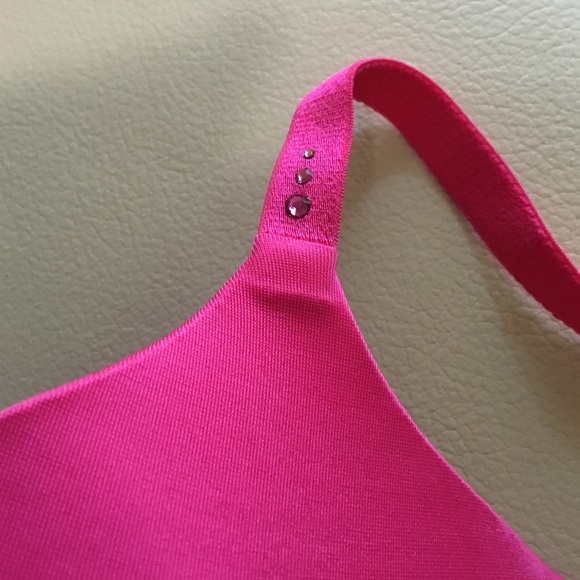 Pink VS Biofit Bra - Picture 2 of 4