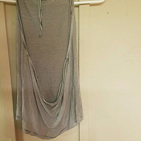 American Eagle striped crop top - Picture 3 of 3