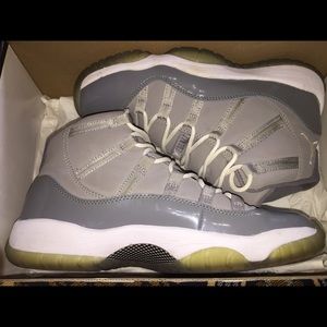 - COOL GREY 11s .