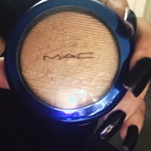 Mac cosmetics limited edition "oh darling"