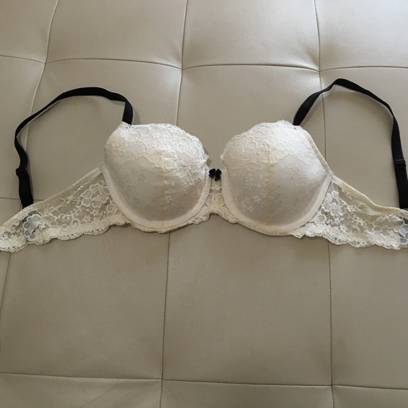 Cream Lace VS Bra