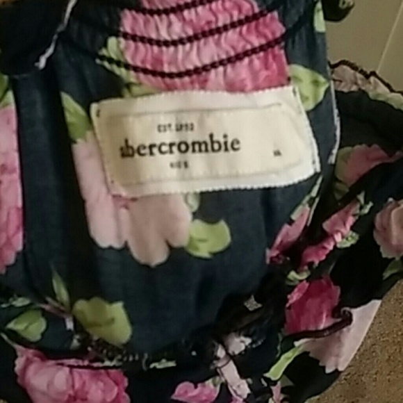 Abercrombie Kids Mini Cross Back Floral Dress - Picture 2 of 2