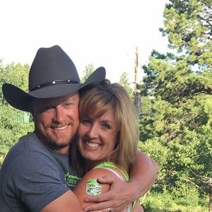 Meet your Posher, Milissa