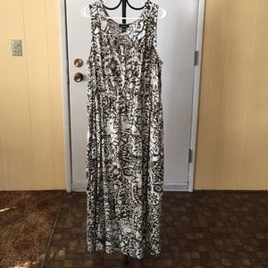 Green and cream batik print dress