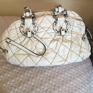 WHITE JUICY COUTURE PURSE PURPLE INTERIOR