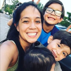 Meet your Posher, Noelle