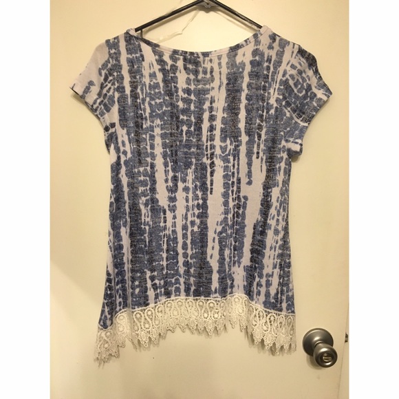 Shirt - Picture 2 of 3