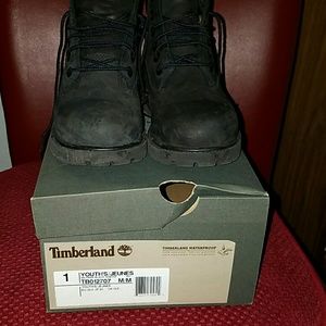 Nubuck Black Timberland boots