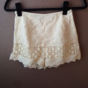 Lace white shorts