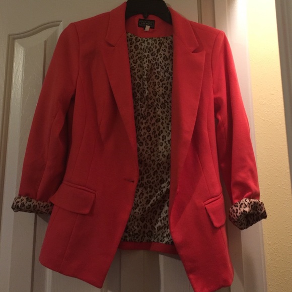 Blazer - Picture 2 of 2