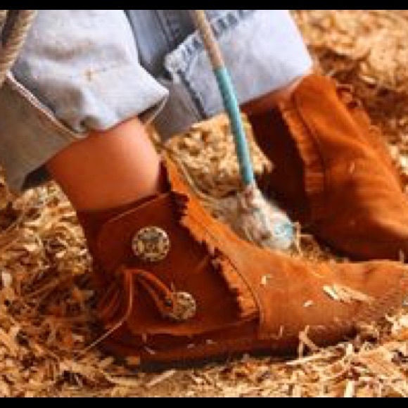 Minnetonka Softsole Moccasins