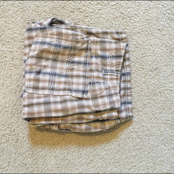 Men's cargo plaid shorts - Picture 2 of 3