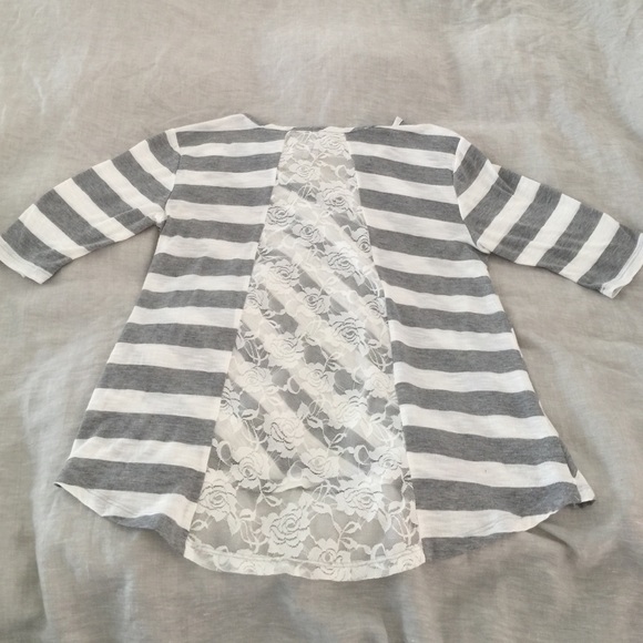 Striped tee with lace on the back. - Picture 2 of 2