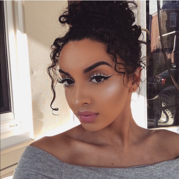 Meet your Posher, Aryana