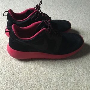 Women rosherun shoes