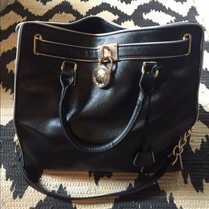 Black Michael Kors Tote