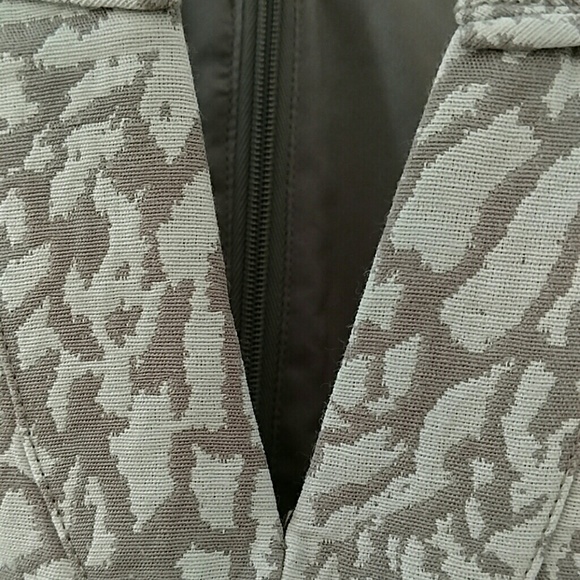 Flattering work Dress Banana Republic size 6 - Picture 10 of 11