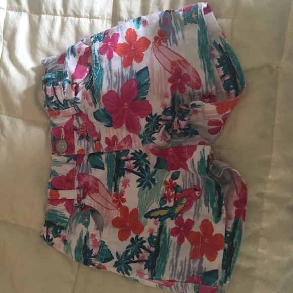 Girls washed but never worn tropical shorts