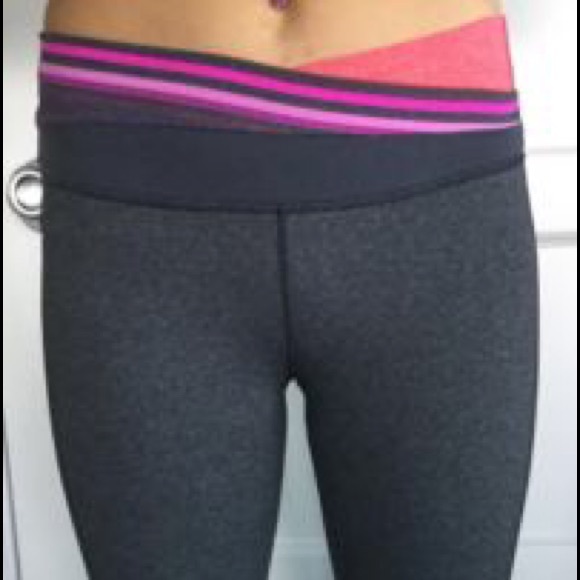 lululemon athletica Pants - Lululemon Astro Groove Yoga Pants grey/pink size 4
