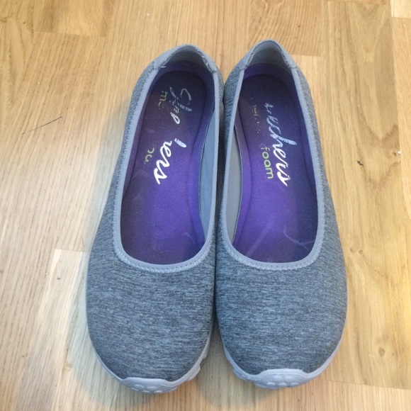 Skechers slippers