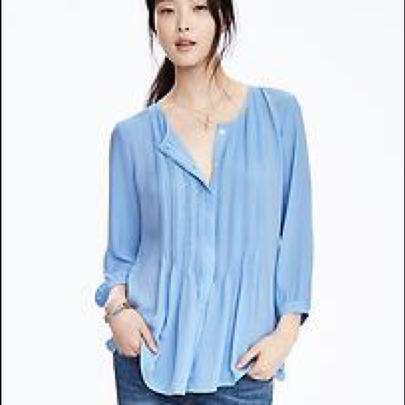 Banana Republic pintuck blouse